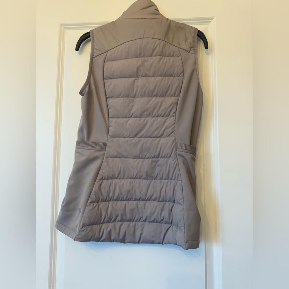 Lulu Lemon Women's Down for
It All Vest .. Light lilac color - Picture 13 of 16